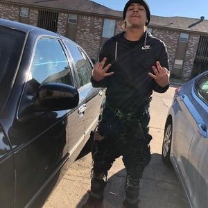 Meet your Posher, Kenny